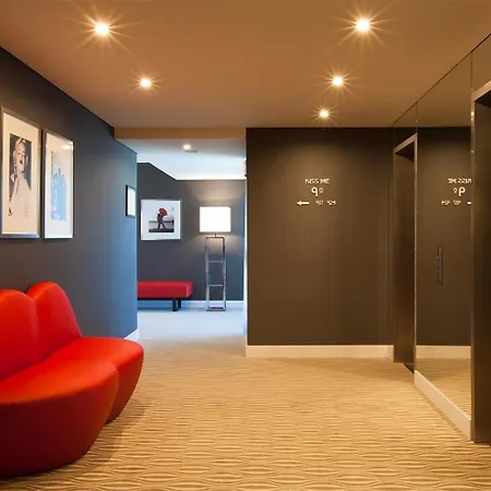 Lutecia Smart Design Hotel 4*