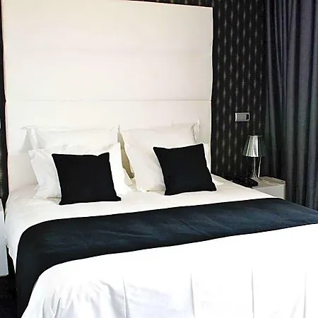 Hotel Lutecia Smart Design 4*