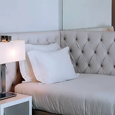 Lutecia Smart Design 4*