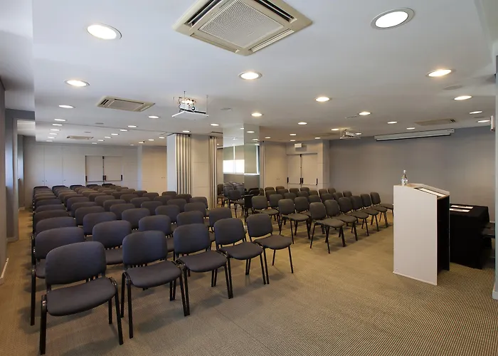 Hotel Lutecia Smart Design 4*