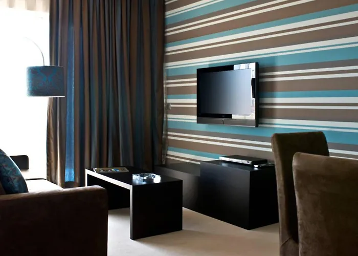 Lutecia Smart Design Hotel 4*