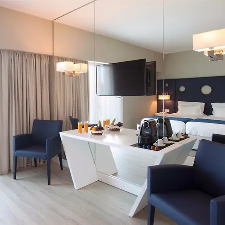 Lutecia Smart Design
