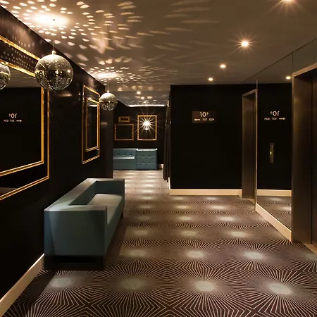 Lutecia Smart Design Szálloda 4*