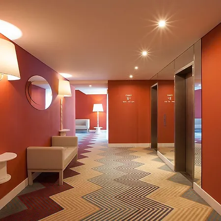 Lutecia Smart Design Szálloda