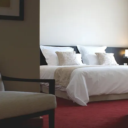 Lutecia Smart Design Szálloda 4*